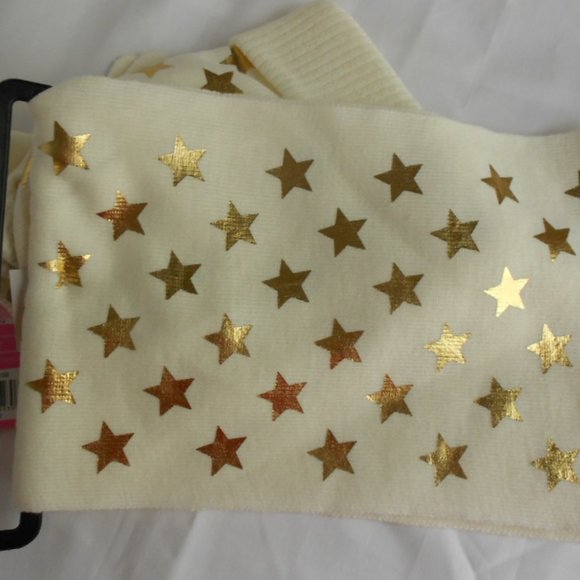 Knit Cap, Scarf and Gloves 3pc. Set - Picture 5 of 7